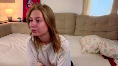 LinhTomkus webcam model stream image