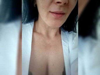 Ledi-DiEmma webcam model stream image