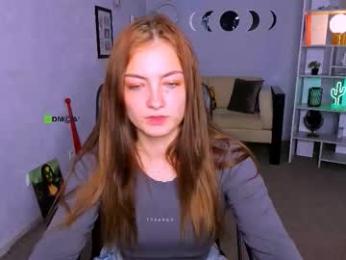 baby_hotte webcam model stream image