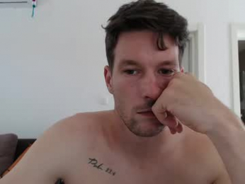 yone23 webcam model stream image