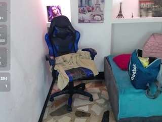 charis-bellota webcam model stream image