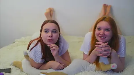 PrettyGirlsLive webcam model stream image