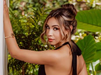EmmaDove webcam livejasmin model stream image