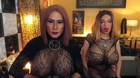BigCockKharlaTS webcam model stream image