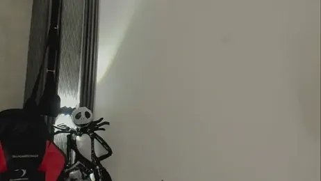 selene_red_ webcam model stream image