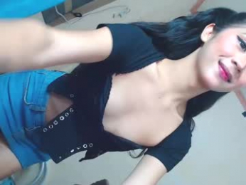 yourbabyriana webcam model stream image