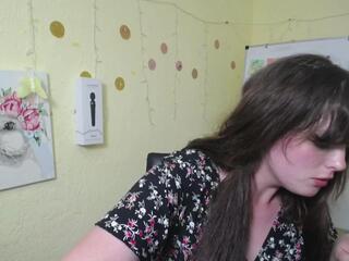 Stacey L webcam model stream image