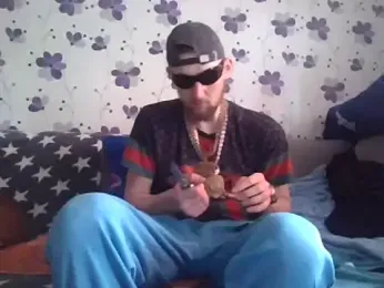 ThePython666 webcam model stream image