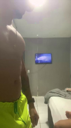 lucas22cm4 webcam model stream image