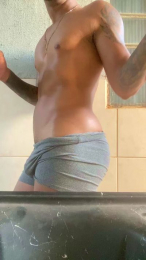 lucas22cm4 webcam model stream image
