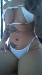 Carlamo webcam model stream image