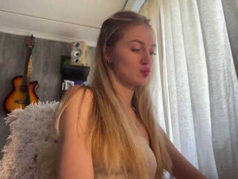 Lilith_Treasure webcam model stream image