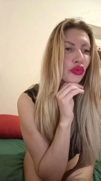 CristalJolie webcam model stream image