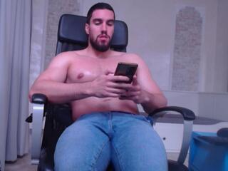 Ivan Hyde webcam model stream image