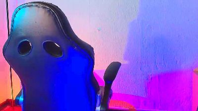 Stivarfox21 webcam model stream image