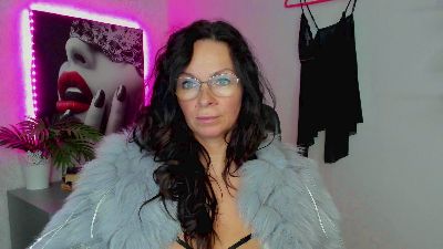 Helen_Wild webcam model stream image