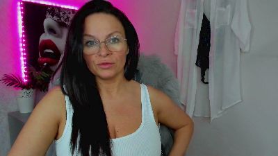 Helen_Wild webcam cam4 model stream image