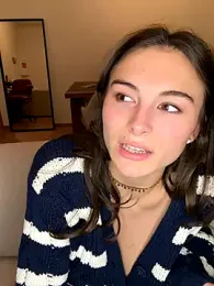 SophiiaStarr webcam stripchat model stream image