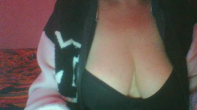 LadyWeb webcam model stream image