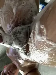 GoldenM95 webcam model stream image