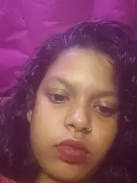 IAMNOTI webcam model stream image