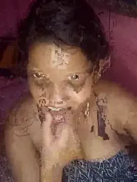 IAMNOTI webcam model stream image