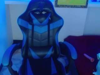 chloe1313 webcam model stream image