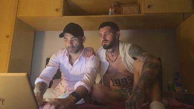 jacket_man webcam cam4 model stream image