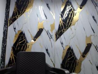 Syimon W webcam model stream image