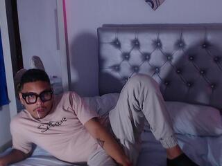 Zack Sanchez webcam model stream image