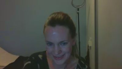 CrazyAnny1 webcam model stream image