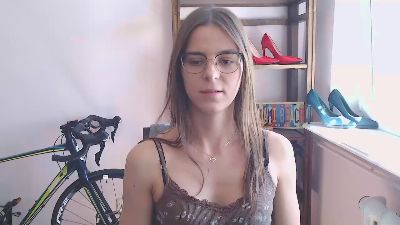 Megi_Sensual webcam model stream image