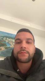 Hotcollageboy webcam model stream image