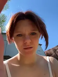 NinaParri webcam model stream image