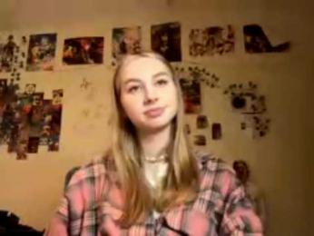 LucreciaSoricelli webcam model stream image