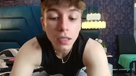 TaylerWhite webcam model stream image