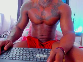 Ronnie Colemann webcam model stream image
