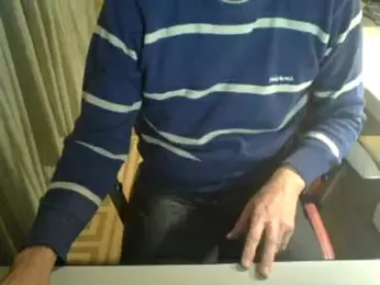 mariohurt101 webcam model stream image