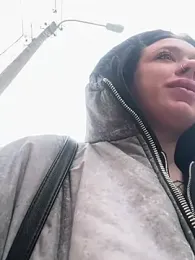 AlishaOfThorns webcam model stream image