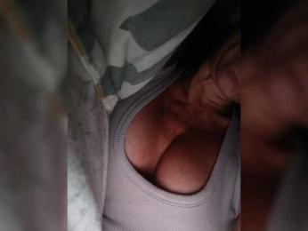 Agnes7700 webcam model stream image