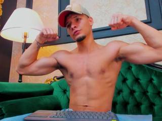 Alessandro Kiing webcam model stream image