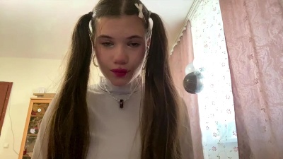 ArlyneSwilling webcam model stream image
