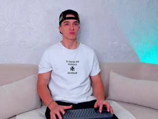 Aslan Fox webcam model stream image