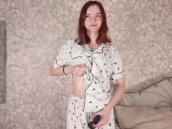 zara_shine webcam model stream image