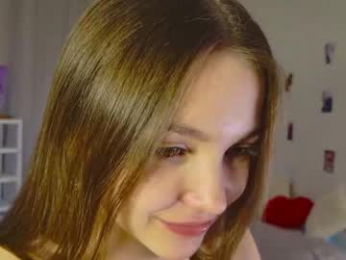 charming_bliss webcam model stream image