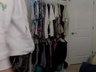 squiggles100k webcam model stream image