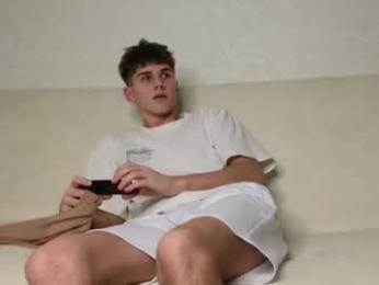 tai_fun webcam model stream image