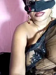 Sexyhotyrani webcam stripchat model stream image