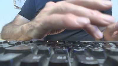 bellli webcam model stream image