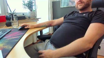 DocBear7 webcam model stream image